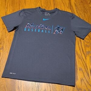 Nike Marlins Gray Short Sleeved Shirt - Men's Medium